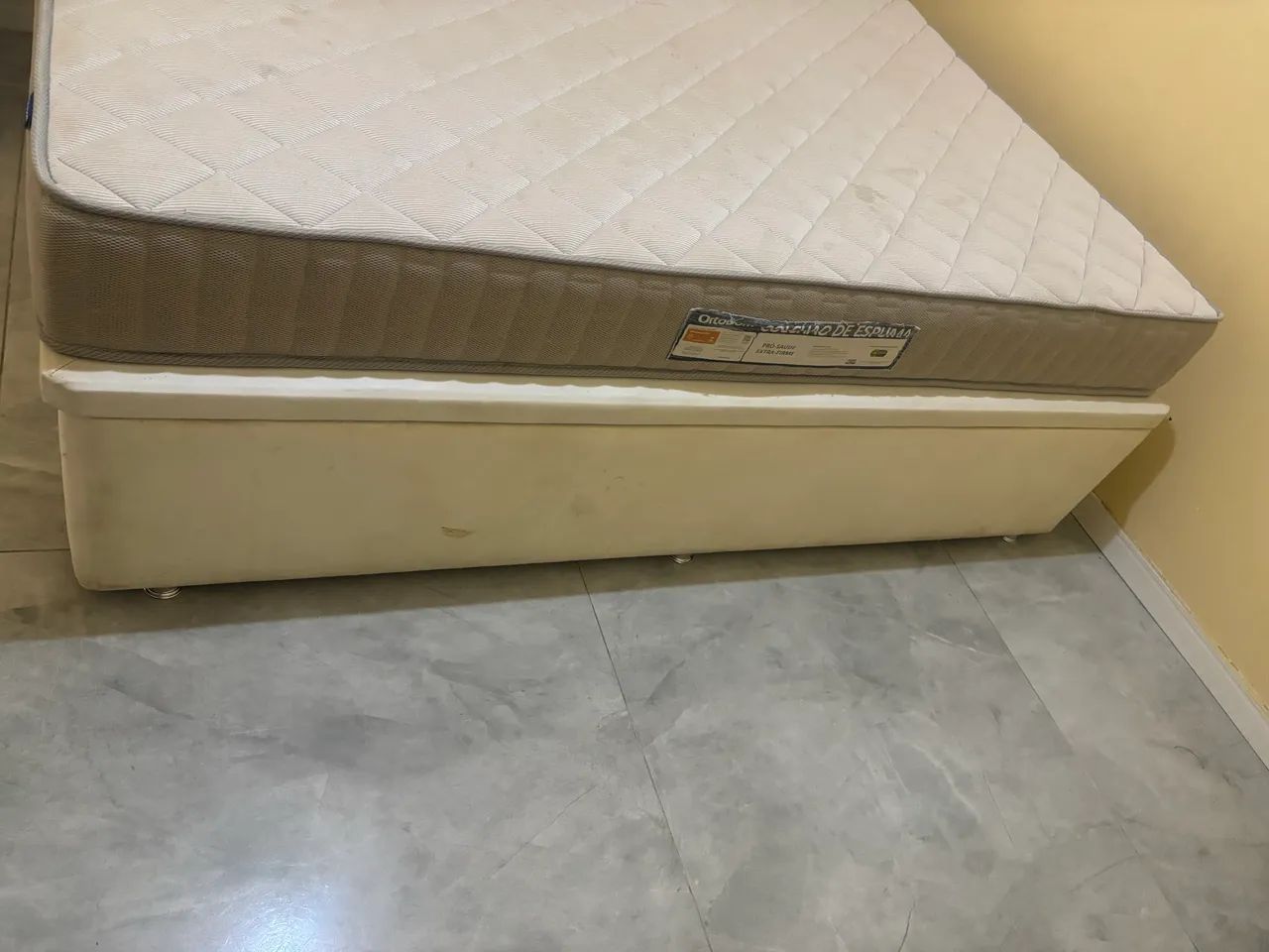 Cama baú 