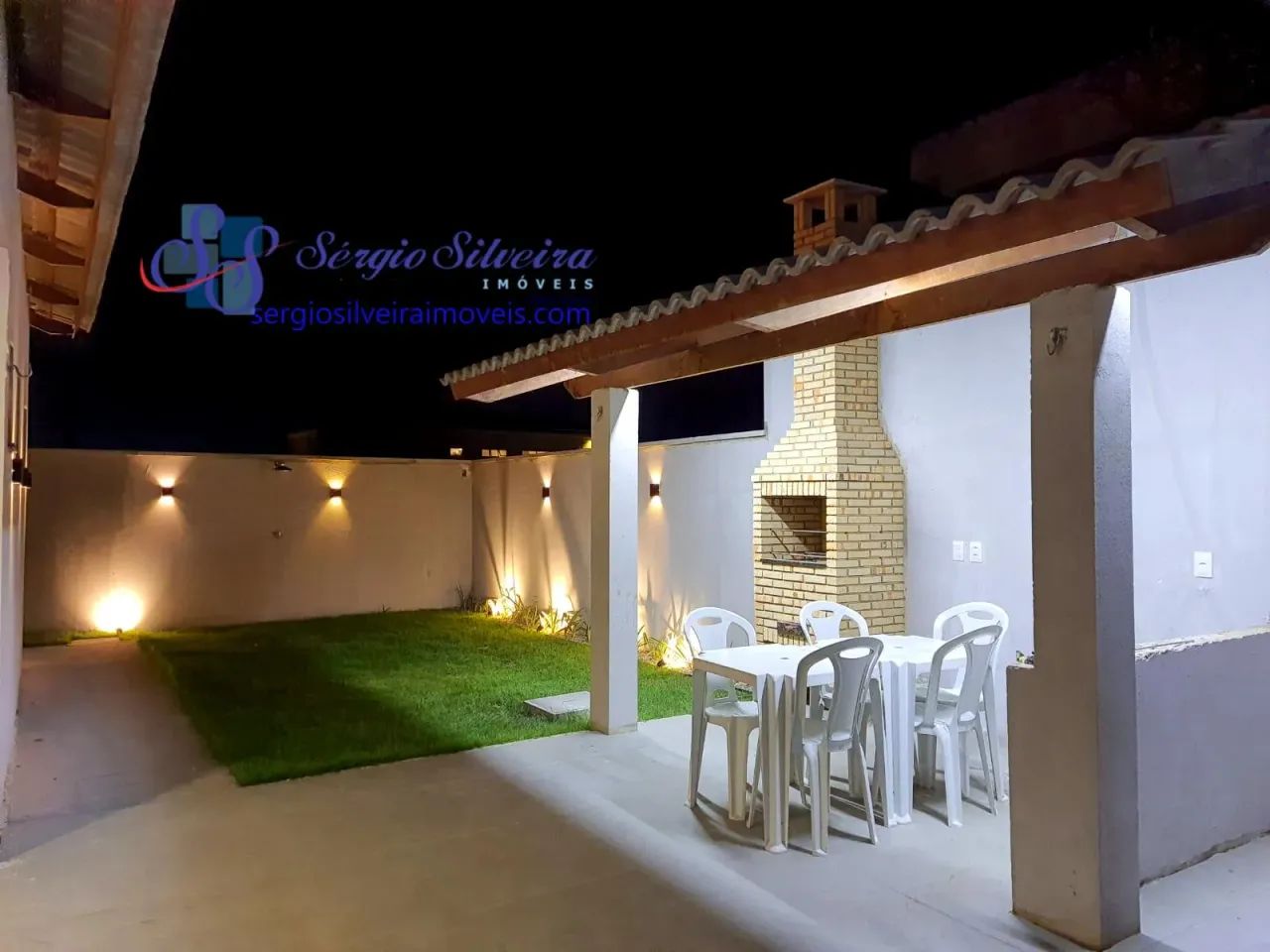 Excelente casa na Cidade Alpha com 5 suítes - Foto 4