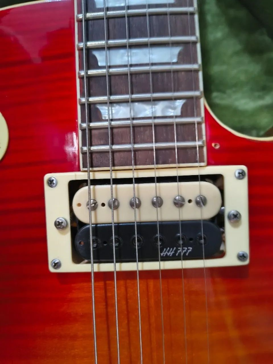 Epiphone Les Paul Standard 2011 Sunburst - Impecável, Revisada em Luthier + Case - Foto 4