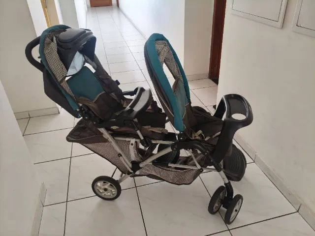 Carrinho de bebê para gêmeos - Foto 5