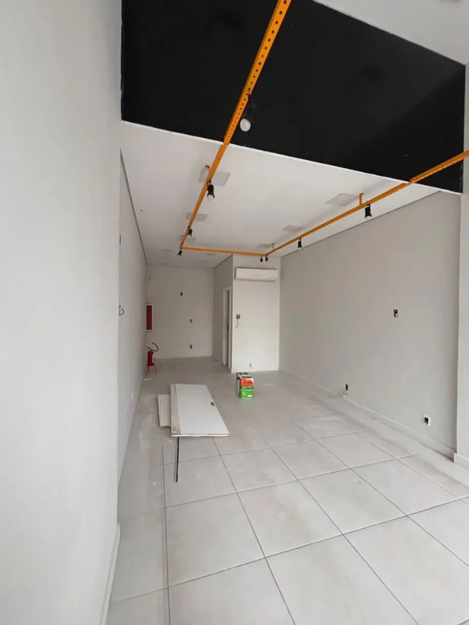 SALA COMERCIAL LOCAÇÃO BALNEÁRIO CAMBORIÚ  - Foto 2