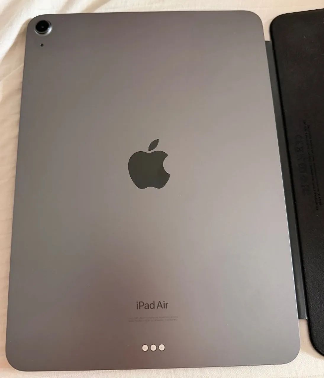 iPad Air 5° geração, 64GB, com capa teclado incluso.  - Foto 2