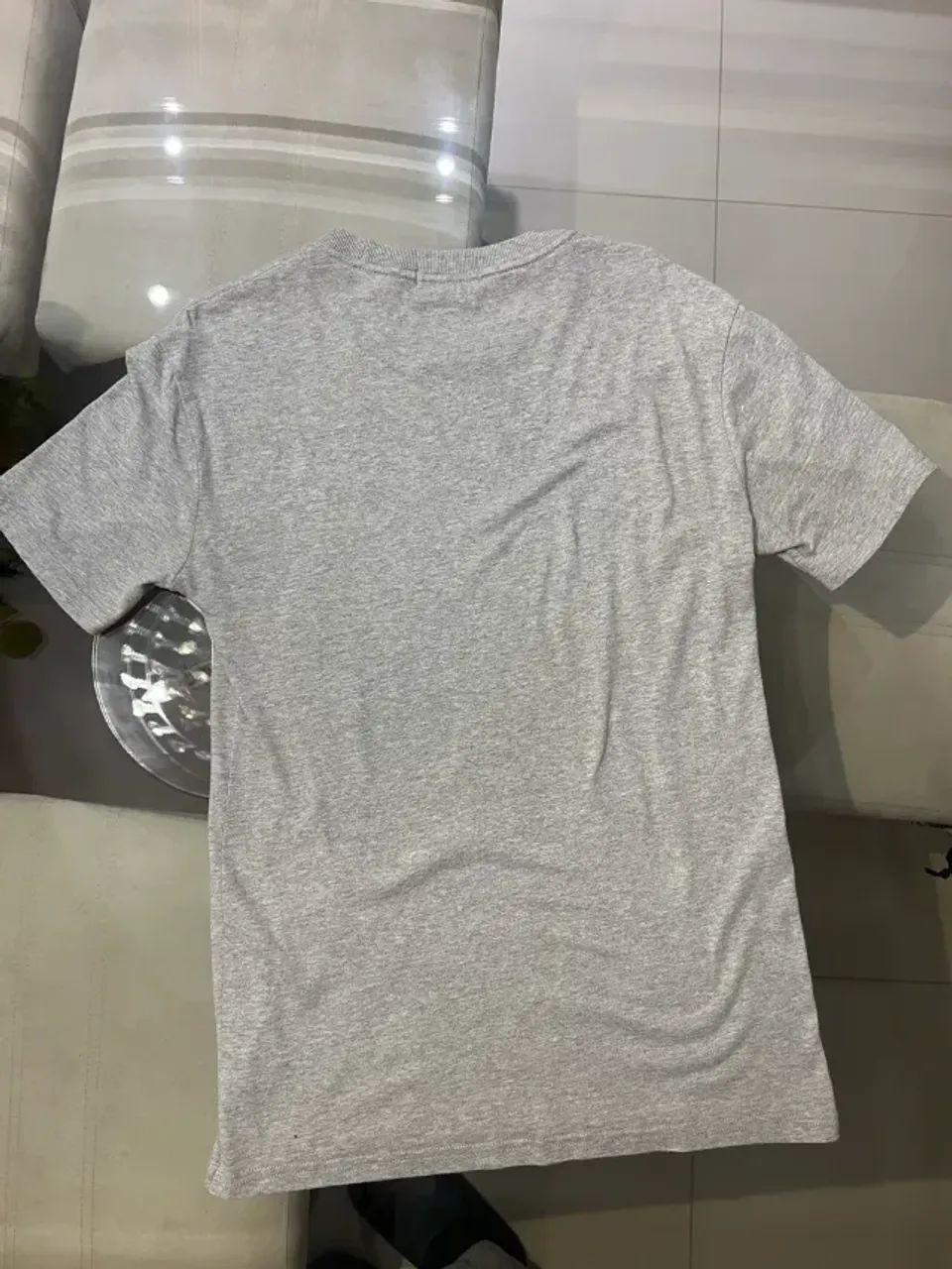 Camiseta Ralph Lauren cinza - Foto 3
