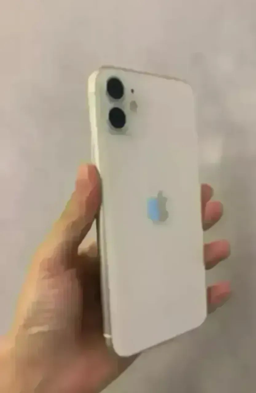 iPhone 11 256GB Branco - Seminovo - 69% Bateria - Retirada em Loja
