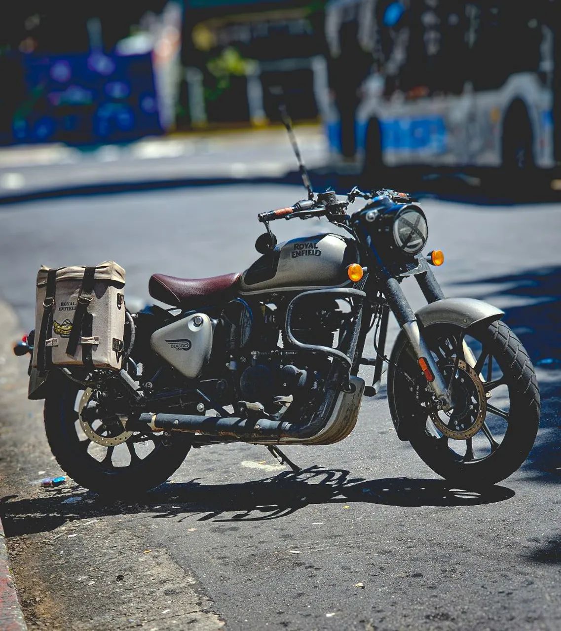 Royal Classic 350 dark  - Foto 4