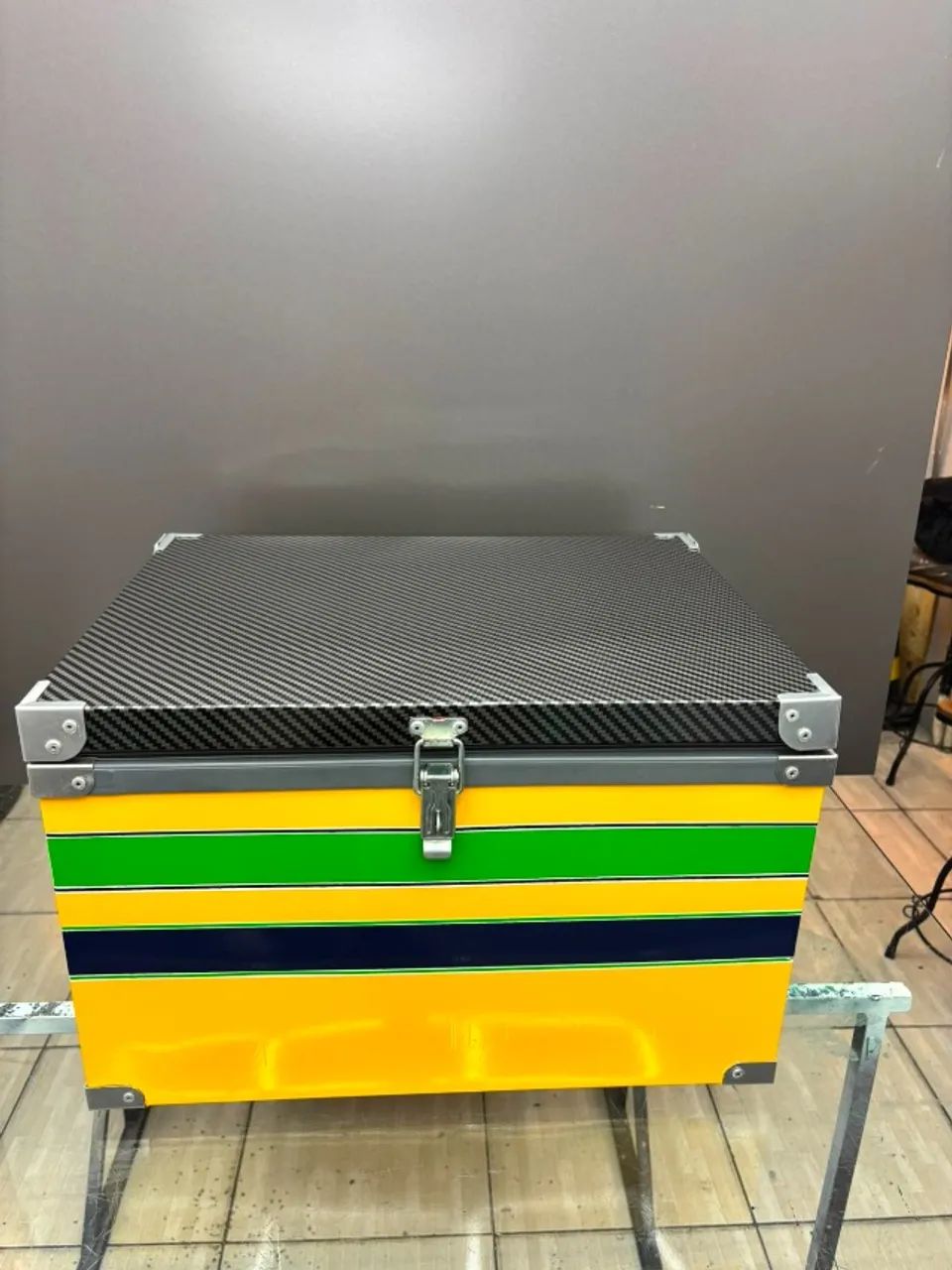 Caixa cooler 48 latas  - Foto 2