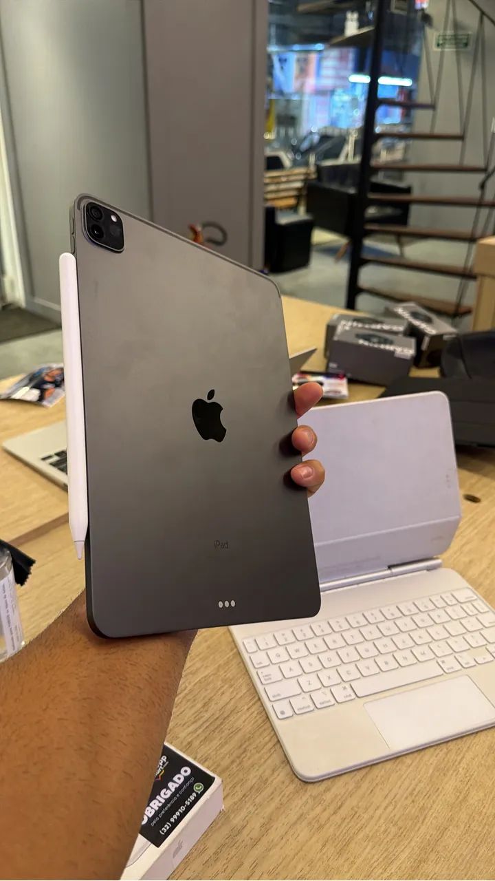 iPad Pro M1 + Apple Keyboard  - Foto 5