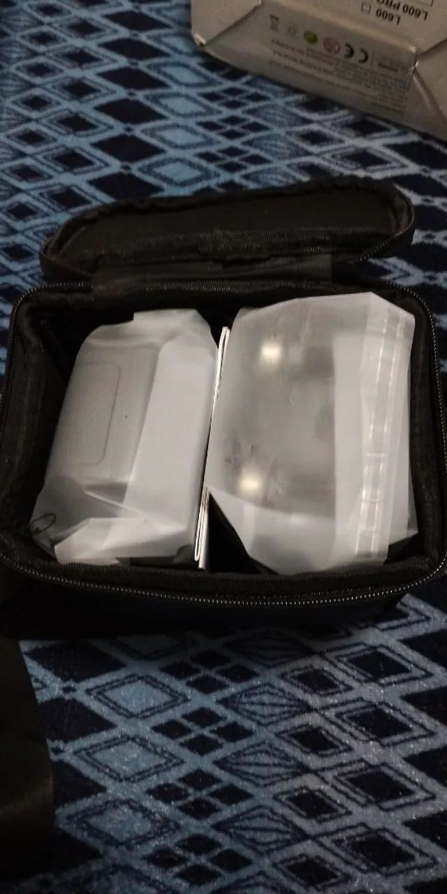 L600 pro max com 2 bateria,1 cartão de memória SanDisk 32gb  - Foto 5