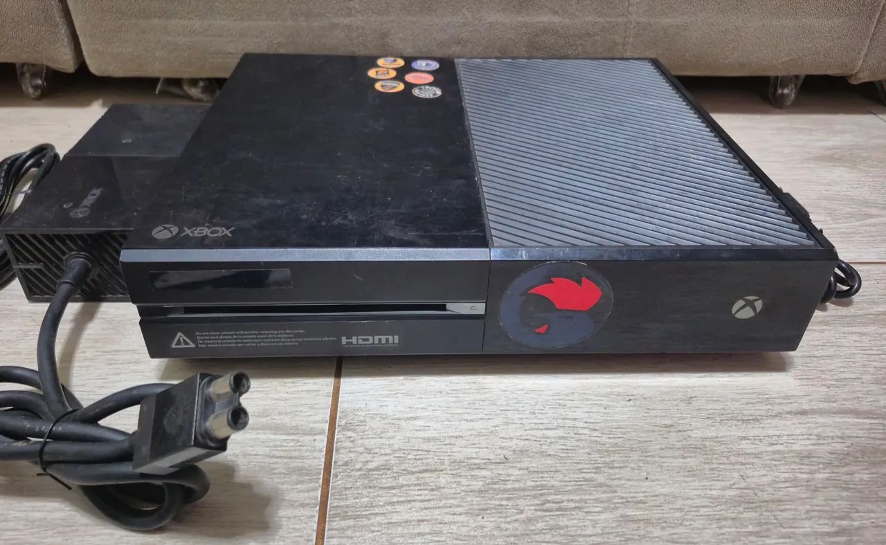 Xbox one fat funcionando perfeitamente nunca foi aberto com lacre - Foto 2