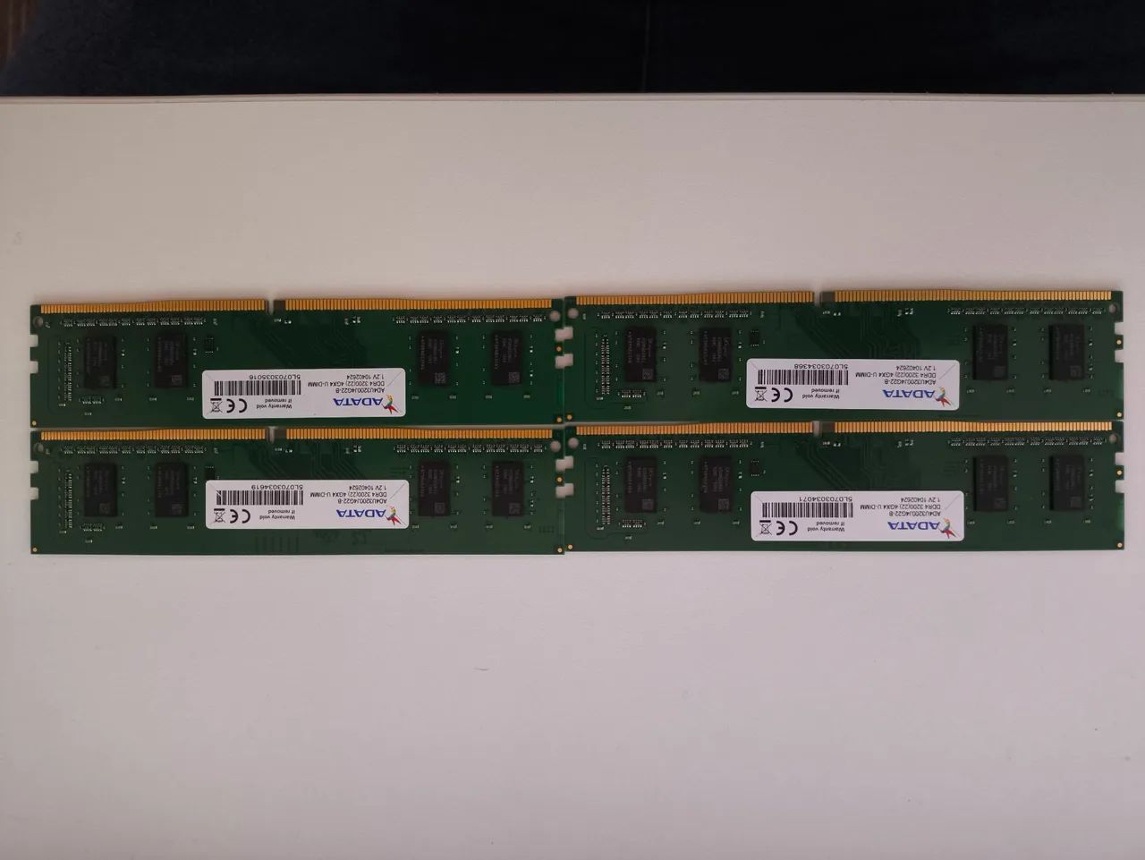 Kit 4 Memórias Ram ADATA 4GB DDR4 3200MHz