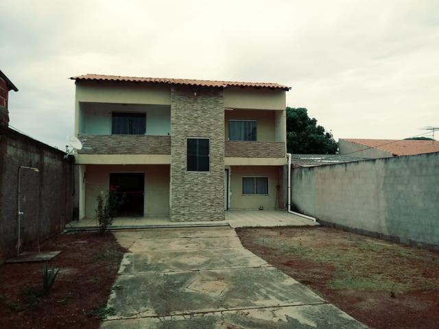 Oportunidade: Casa de 4 qts em lote de 500 Mts no Setor de Mansões de Sobradinho