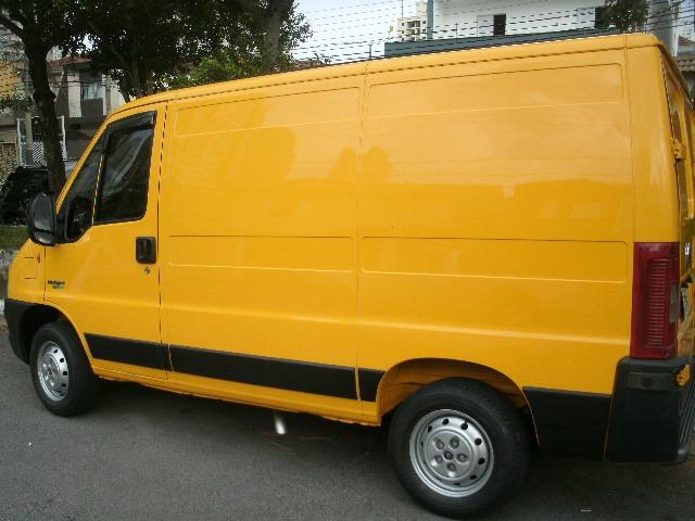 Fiat Ducato 2.3 Cargo Completa com AR - Foto 4