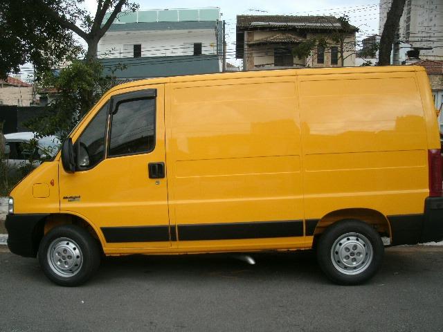 Fiat Ducato 2.3 Cargo Completa com AR - Foto 6