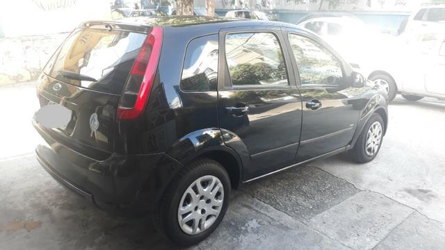 Ford Fiesta Hatch SE completo + gnv - Foto 3