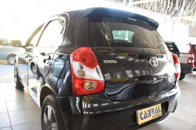 Etios Hatch 1.3 flex - Foto 5