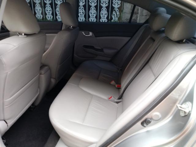 Honda Civic LXR 2.0 flexone 65 mil km