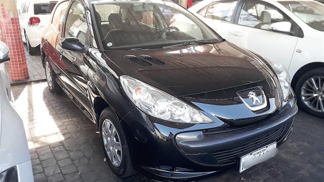 PEUGEOT 207 2009/2010 1.4 XR 8V FLEX 4P MANUAL - Foto 2