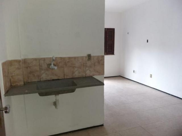 Aluga-se kitnet no conjunto esperança com vaga de garagem. - Foto 4