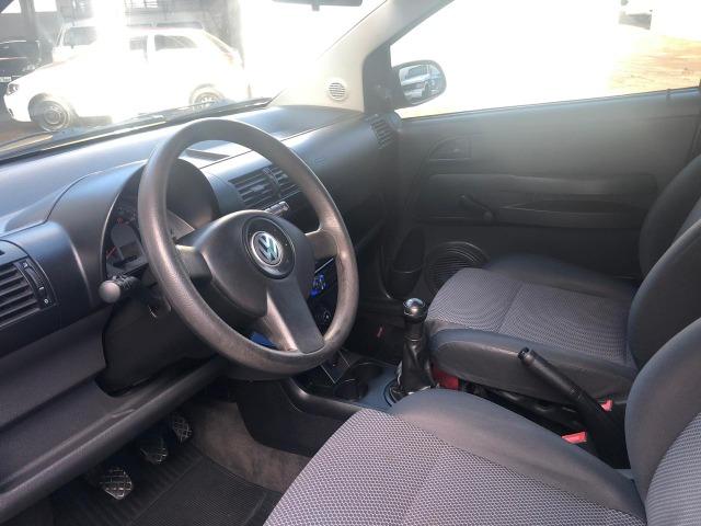 VW - Volkwagen - Fox 1.0 MI 8V Flex - Foto 11