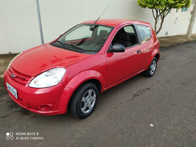Vendo Ford Ka, 2011, pneus zero, excelente estado