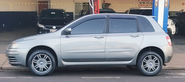 Fiat Stilo 1.8 flex 2007 muito novo - Foto 2