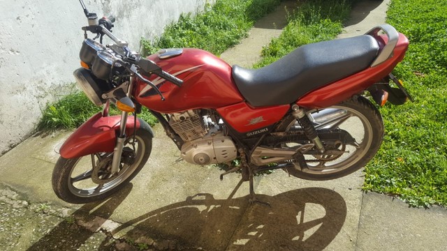 SUZUKI YES 2008