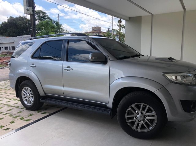 TOYOTA SW4 SRV4X4 7 LUGARES 2015/2015