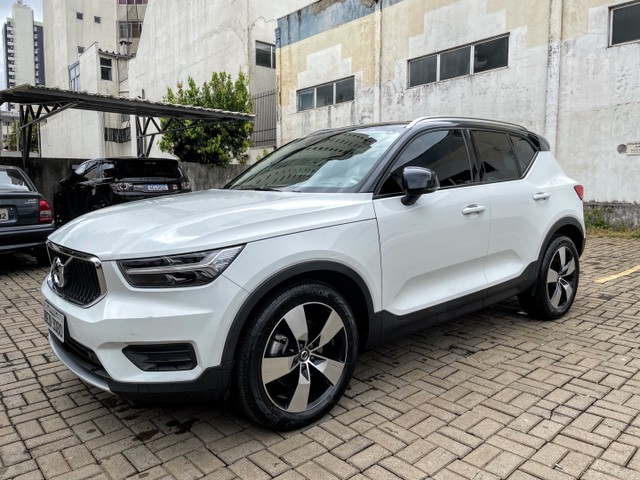 VOLVO XC40 T5 MOMENTUM 2.0 AWD AUT 2019