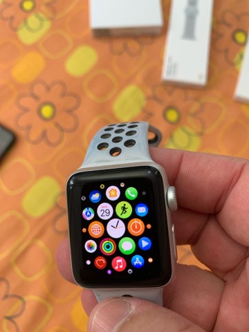 apple watch seria 3 nike