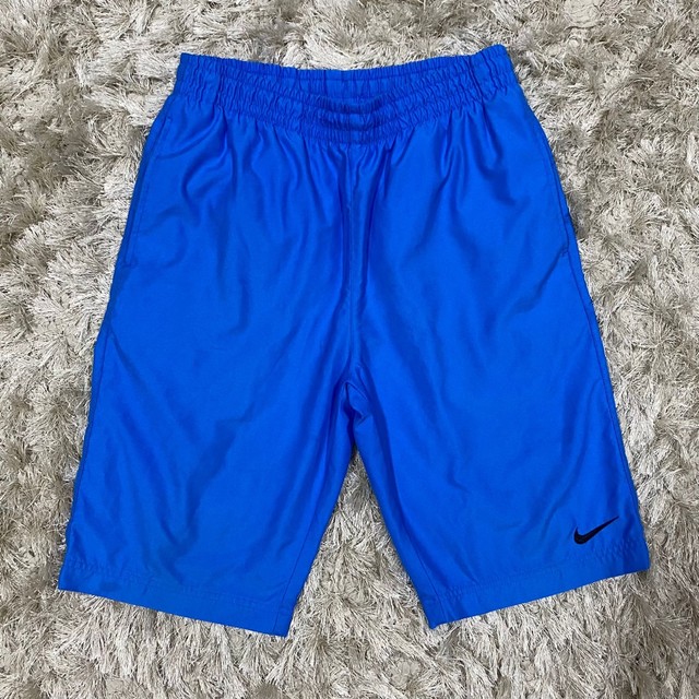 bermuda nike nova