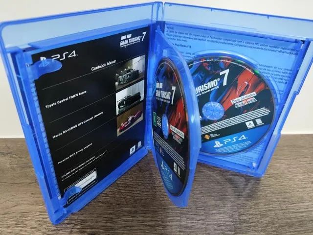 Versão em mídia física de Gran Turismo 7 terá dois discos no PS4 e apenas um