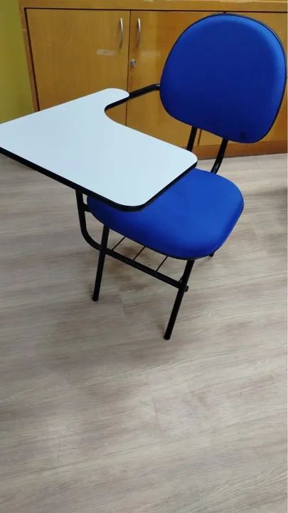 Cadeira e carteira escolares - Foto 4