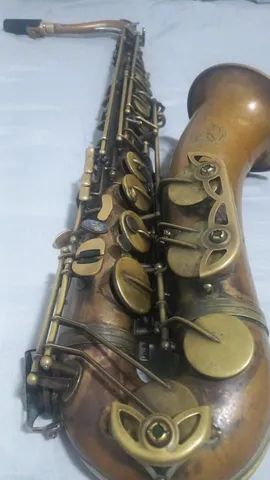 Saxofone Alto Magenthus