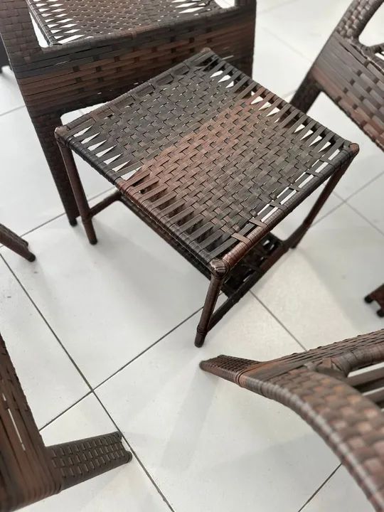 Conjunto de Terraço: 4 Cadeiras e Centro  - Foto 2