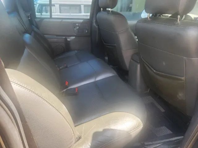 S 10 4x4 Diesel cabine Dupla 2011 - Foto 2
