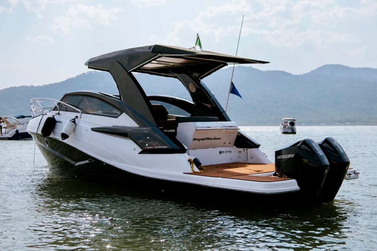 Lancha Royal Marine (35pés) 2 Popa 225 HP Ñ Focker, Phanton, Fs, Nx, NHD)