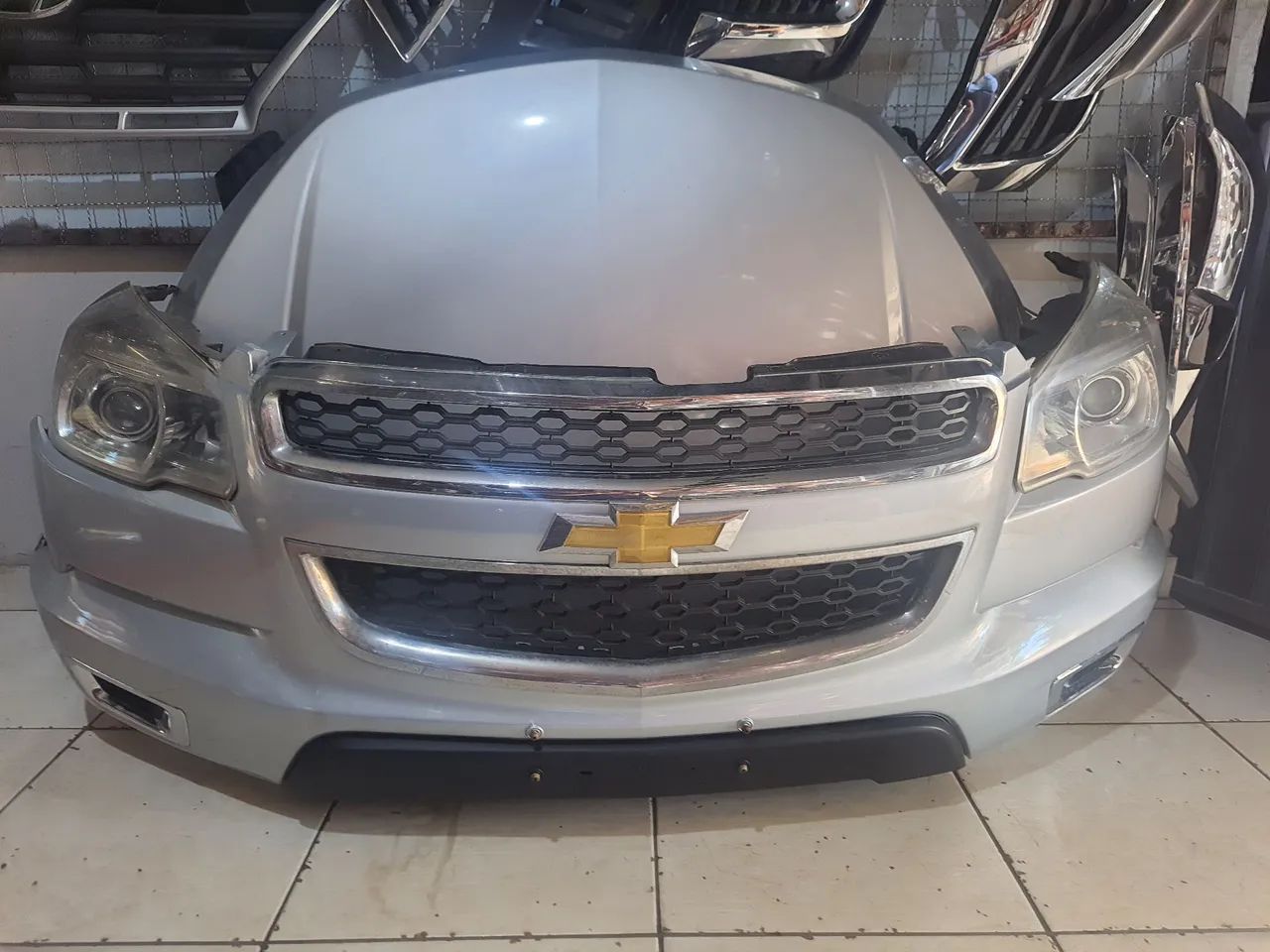 Frente da s10 2012 a 2016 - Foto 4