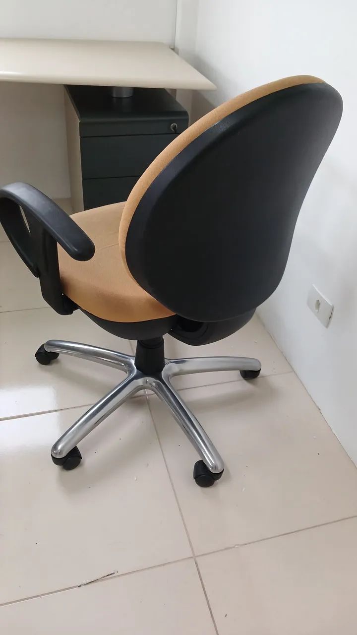 Móveis p escritório 