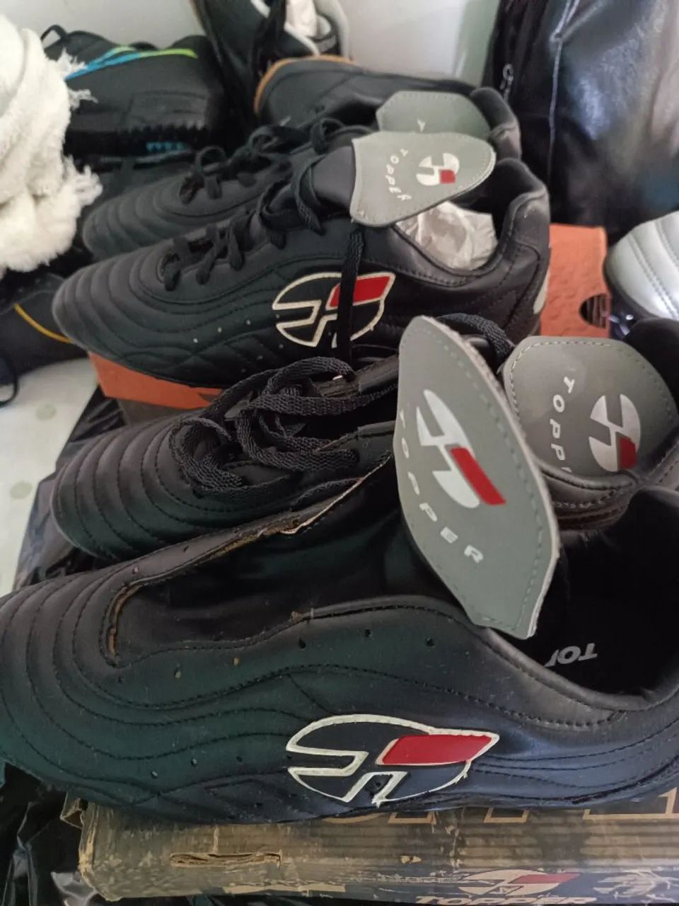 Chuteiras de Futebol - 4 pares  - Foto 5