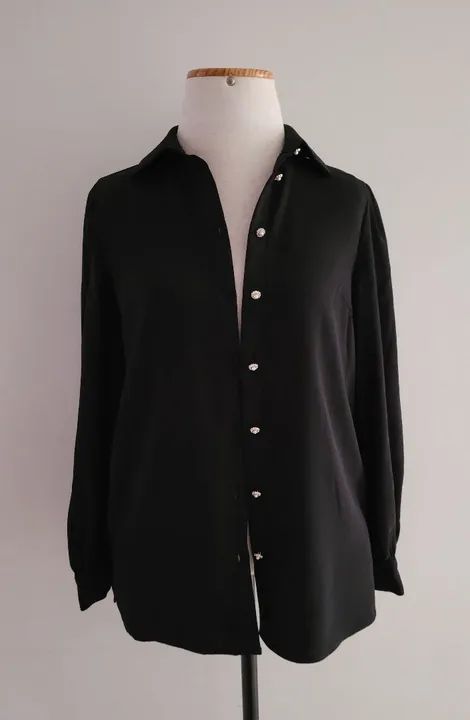 Camisa Social Preta com Botões