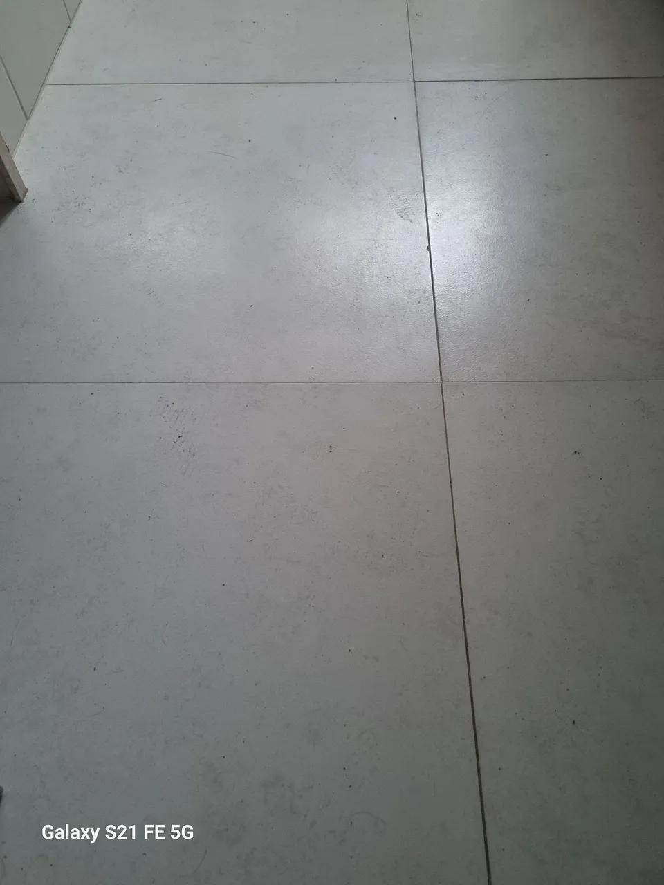 Consultório odontológico bem antigo completo