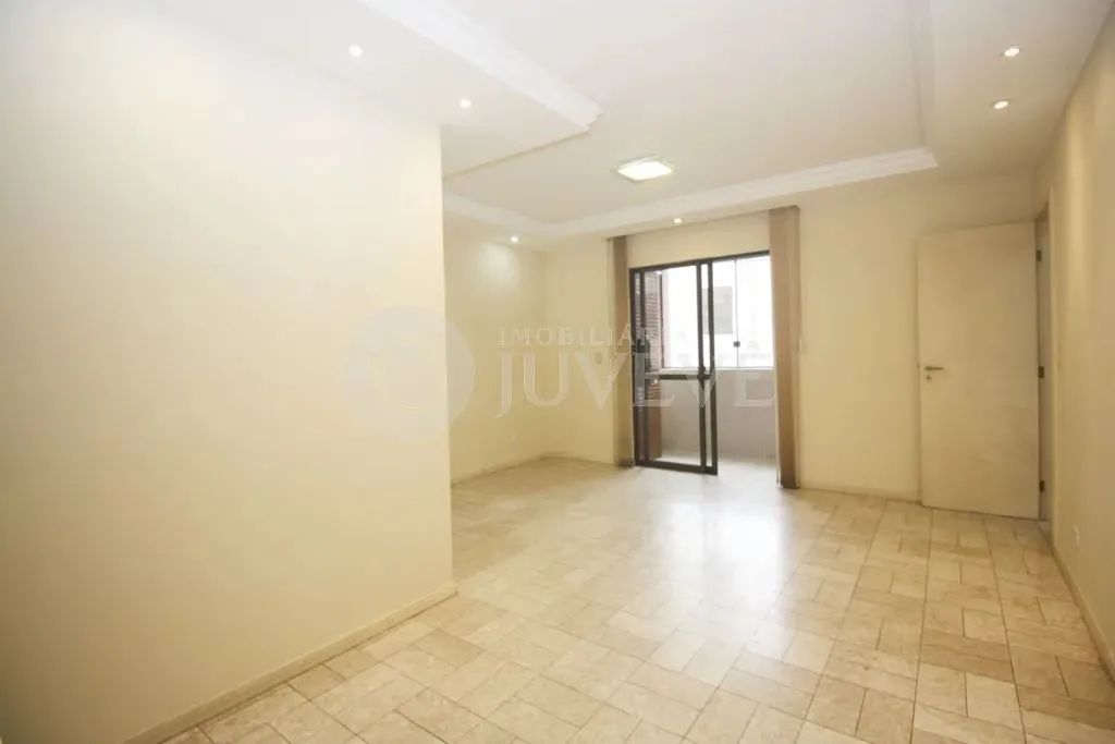 IMOBILIÁRIA JUVEVÊ ALUGA APARTAMENTO CRISTO REI CHURRASQUEIRA CARVÃO PRX HOSPITAIS CAJURU  - Foto 5
