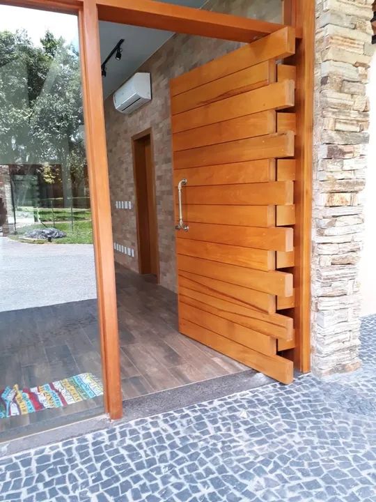 Portas pivotante em madeira maciça  - Foto 2