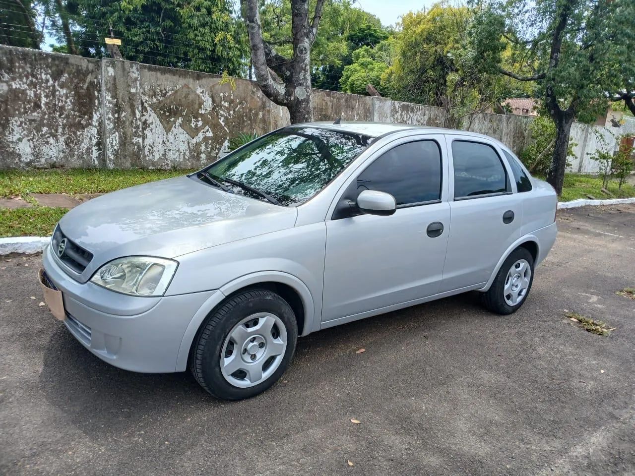 Corsa sedan 1.8 - Foto 2