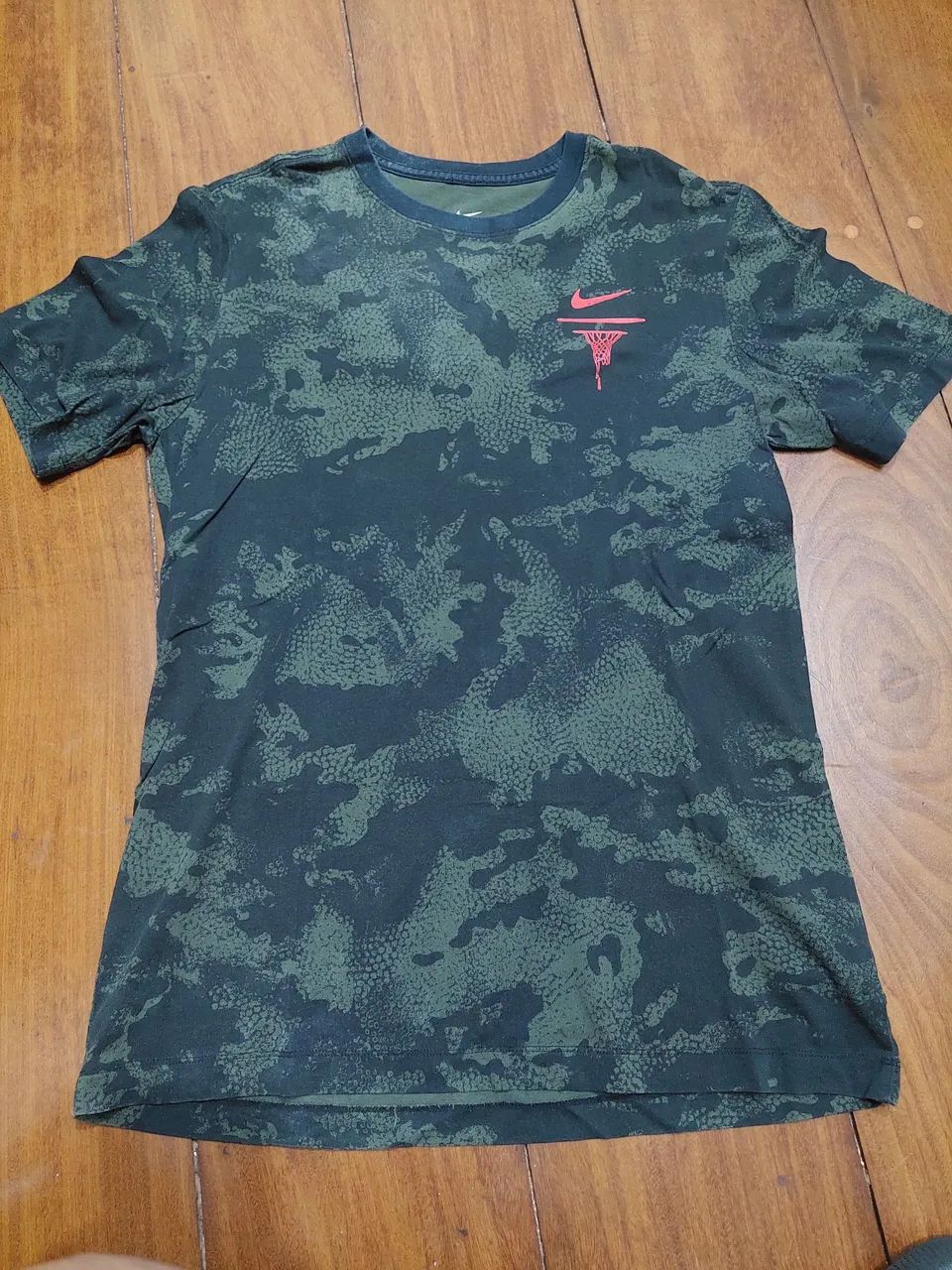 Camiseta Nike Camuflada