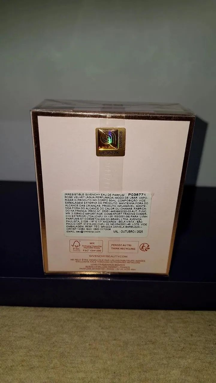 Irresistible Rose Velvet EDP 50ml Givenchy - Foto 4