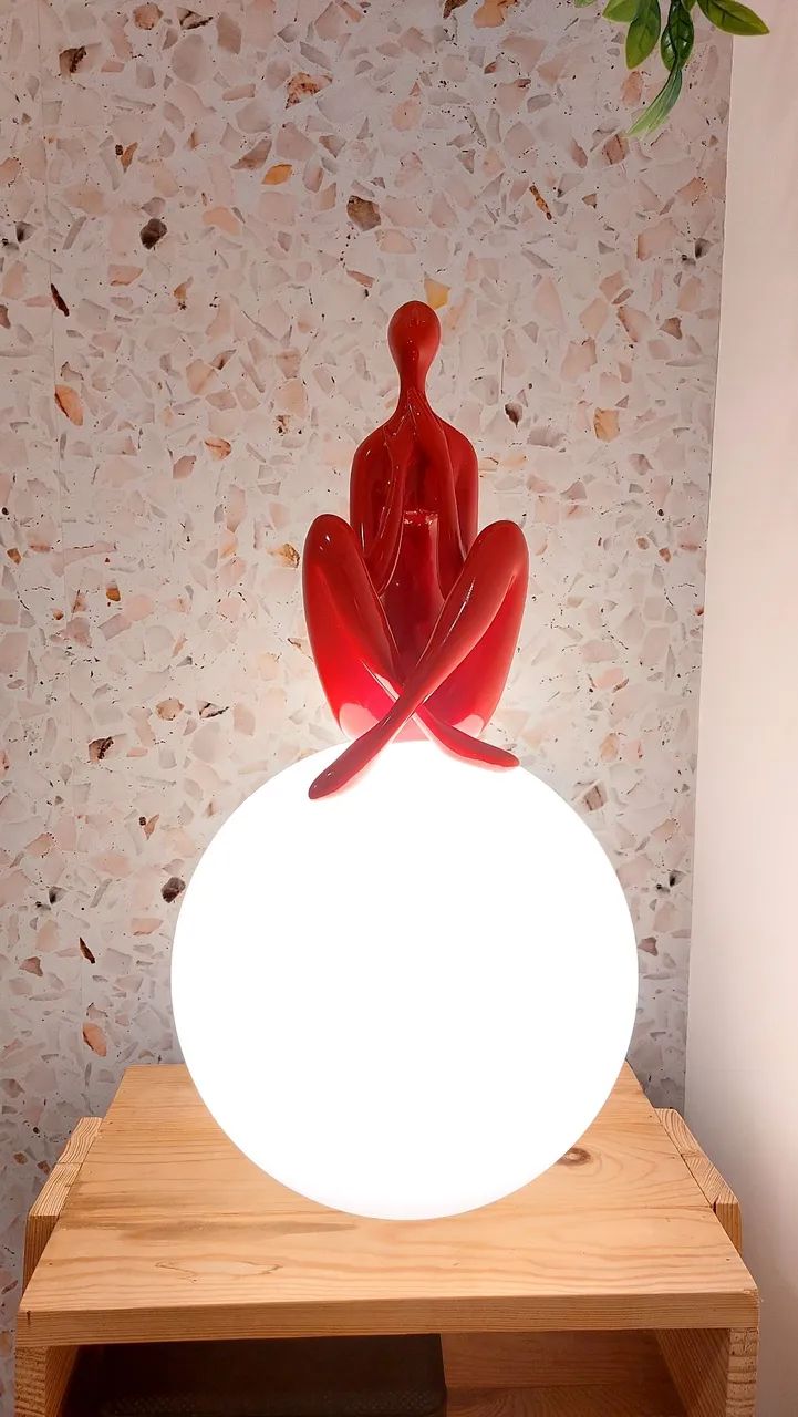 Abajur moderno / Luminária de Mesa