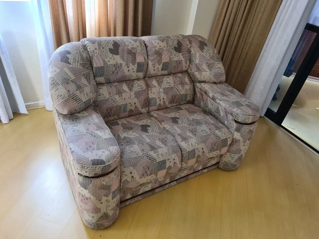 Conjunto de Sofás 3 e 2 lugares em ótimo estado - Foto 3
