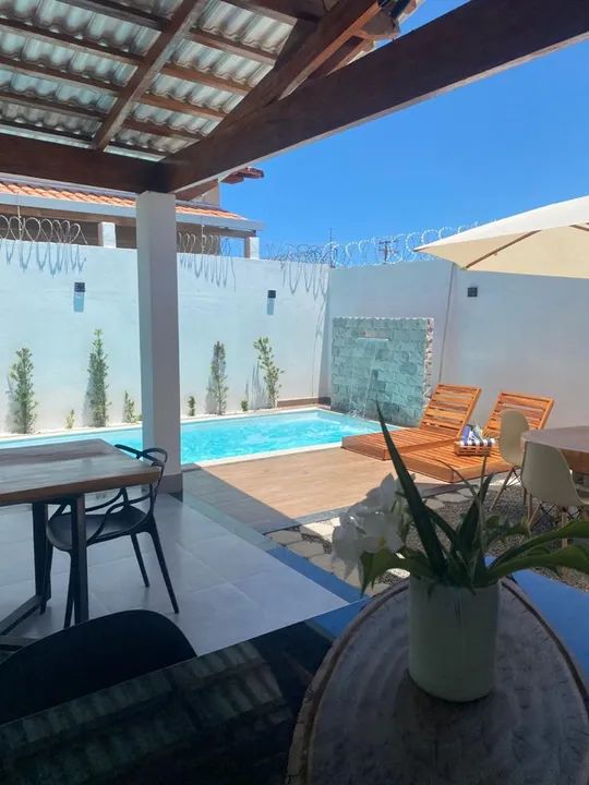 Casa com piscina para temporada