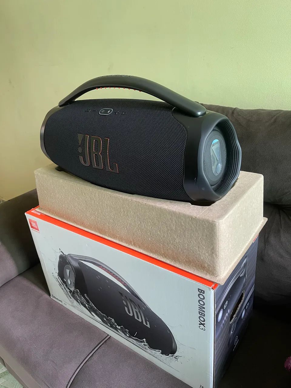 Jbl Boombox 364308564289539121